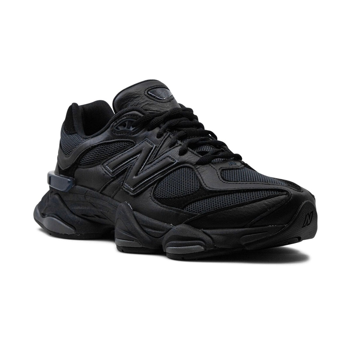 New Balance 9060 - Triple Black